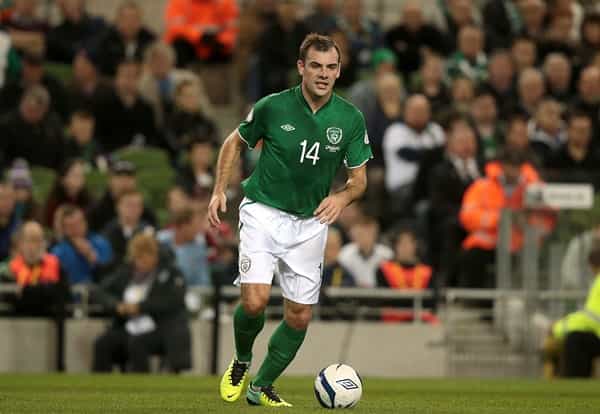 Darron Gibson’s emphatic response to Twitter criticism for supporting England tonight