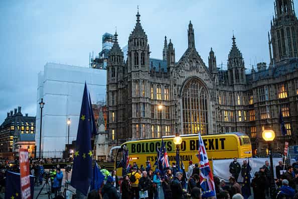 Donald Tusk implies that United Kingdom should simply remain in the EU