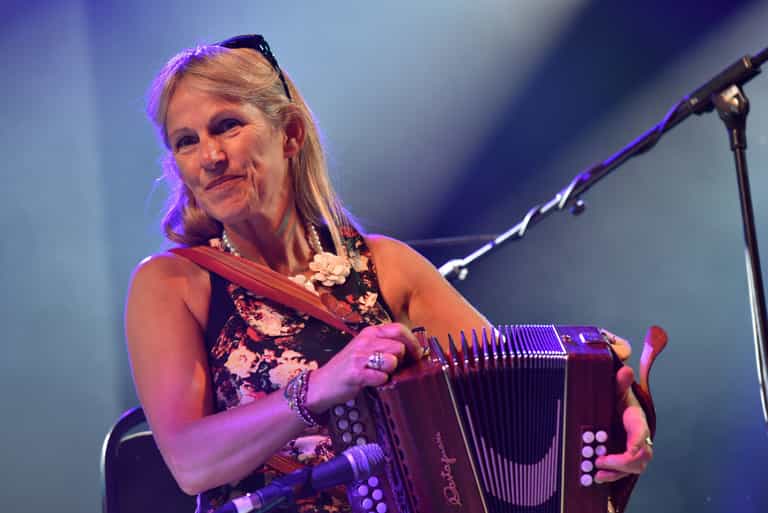 COMPETITION: Win a VIP table for four to see Sharon Shannon live in Dublin