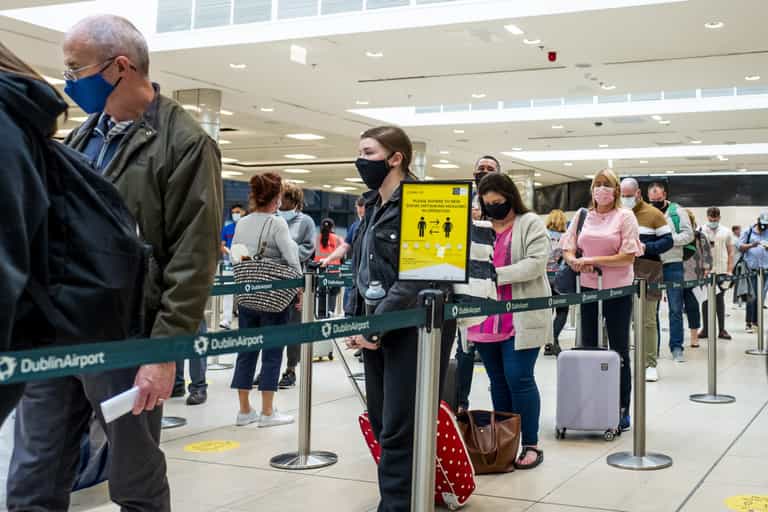 Dublin Airport apologises for “lengthy queues” at security on Sunday morning