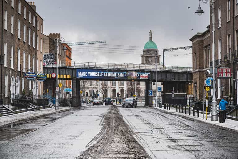 New weather warning issued for entire country as temperatures set to fall to -5 this week