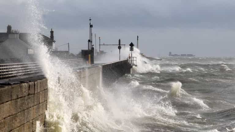 Weather warning issued for 18 counties as storm heads towards Ireland