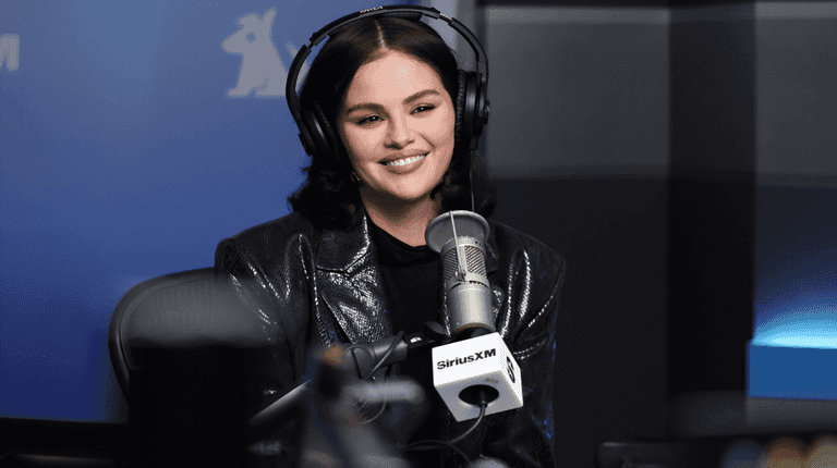 Selena Gomez fans stunned after spotting X-rated item in new photo