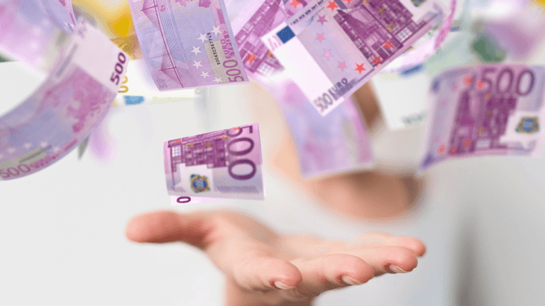 Two Irish players win big in EuroMillions as lucky locations revealed