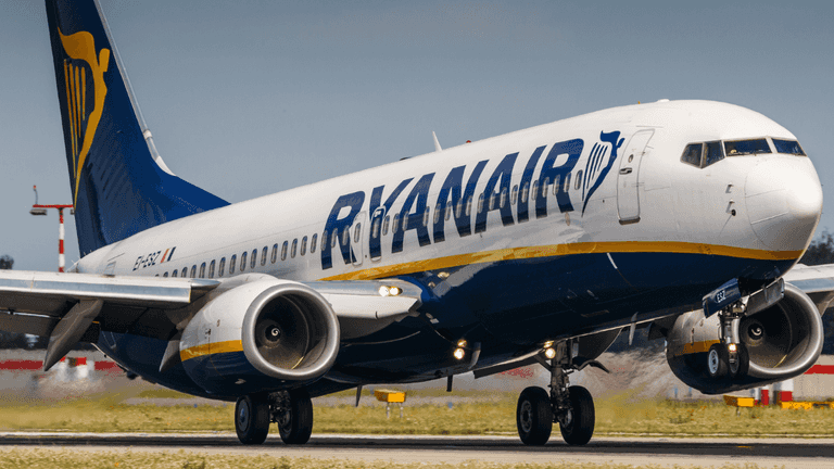 Ryanair cancels flights to European holiday hotspot