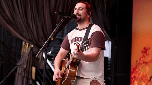 Noah Kahan ticket prices revealed for his European arena tour dates