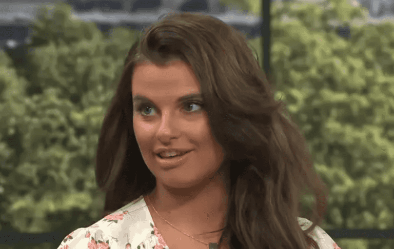 Woman who thought she needed ‘massive poo’ ended up giving birth in street