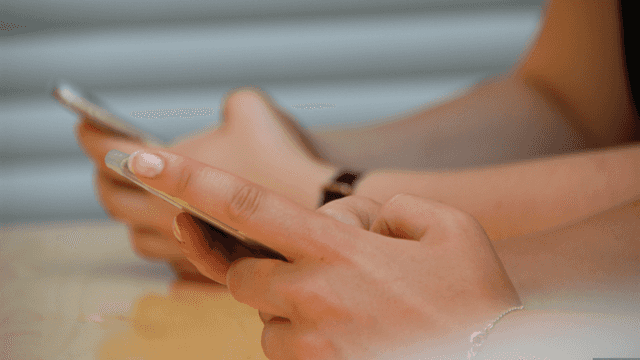 Social media is ruining your breakup healing process – here’s why