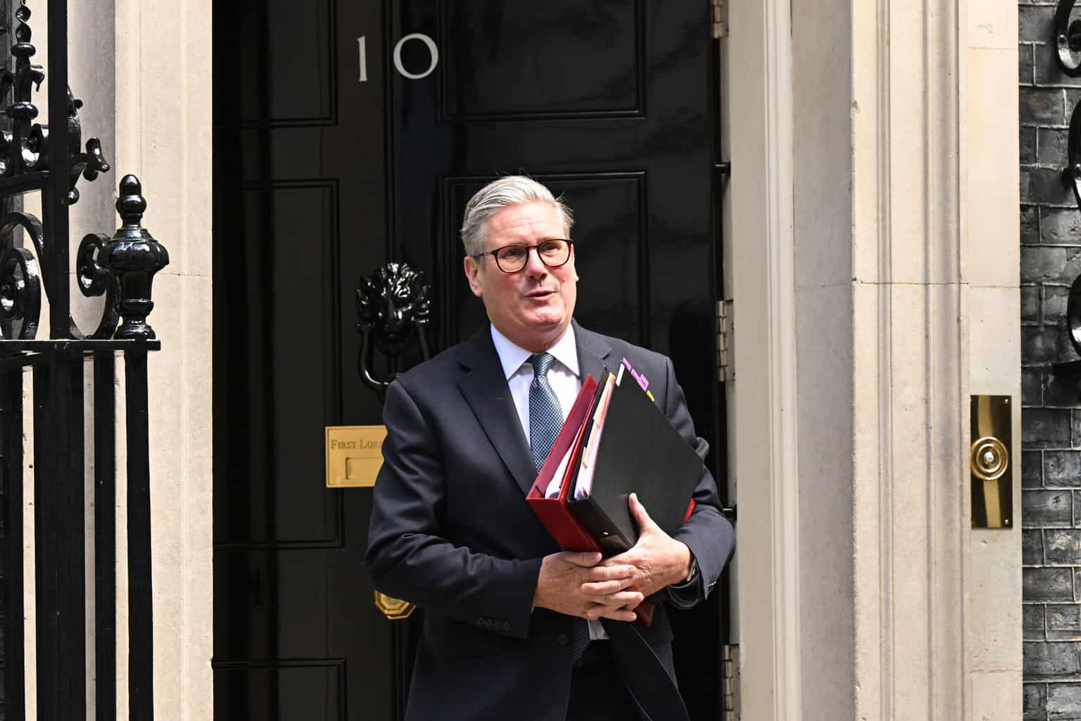 Keir Starmer to address the UK this morning from outside No 10
