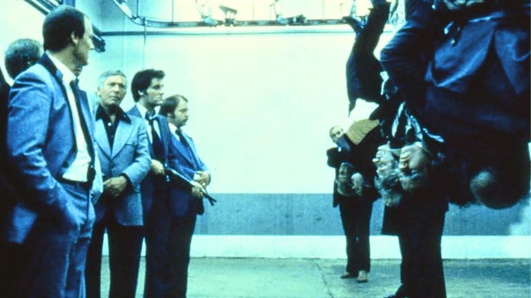 One of the best gangster movies of all time is on TV tonight