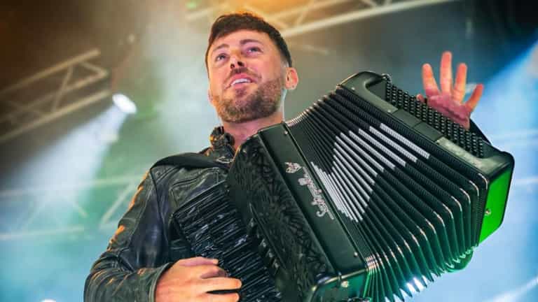 Nathan Carter to perform in Dublin this month with tickets only €5