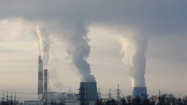 Government accused of “quiet quitting” on climate action as new report shows pace slowing