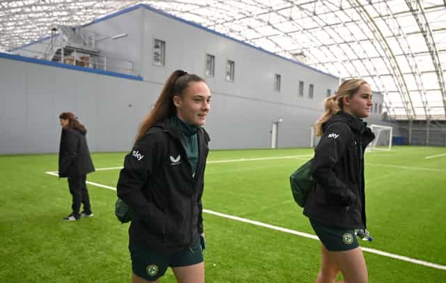 Stapleton and Ziu join Leicester City from West Ham