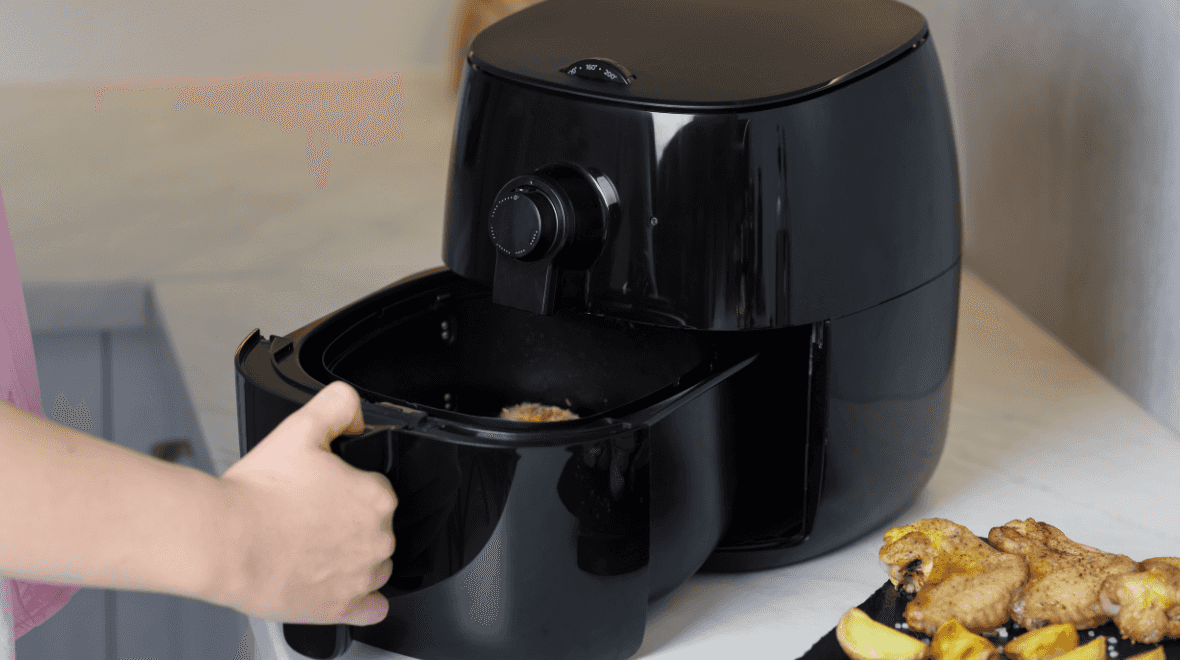 Dirty airfryers are causing fire accidents in Ireland