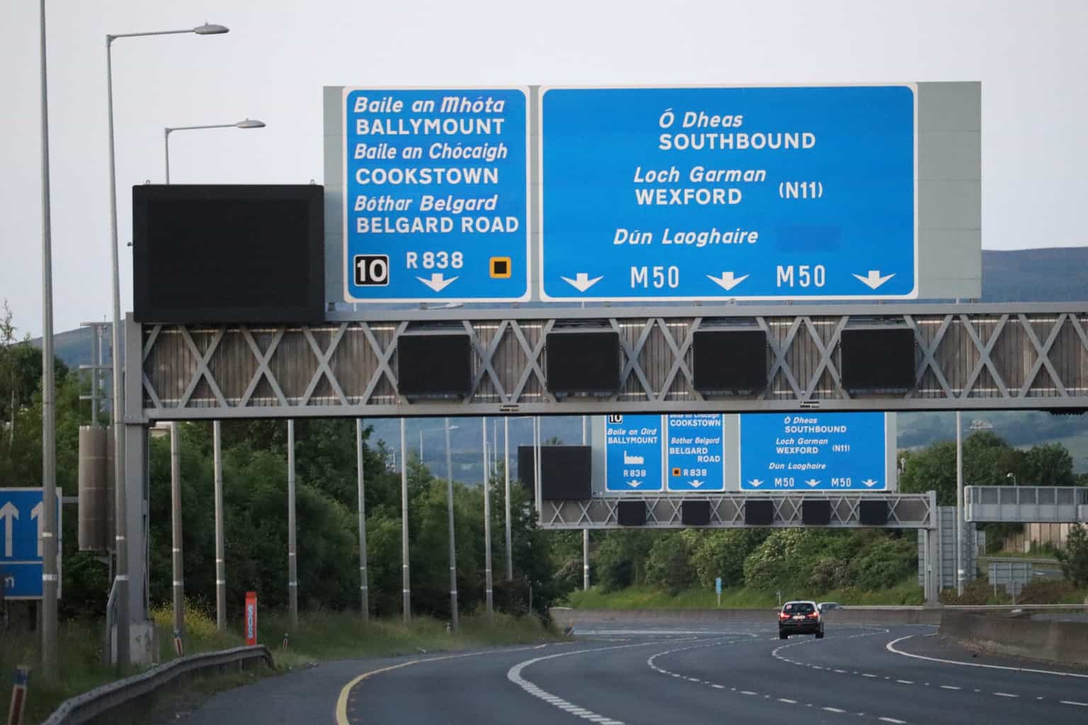 Couple in their 80s seriously injured in M50 crash at Ballymount