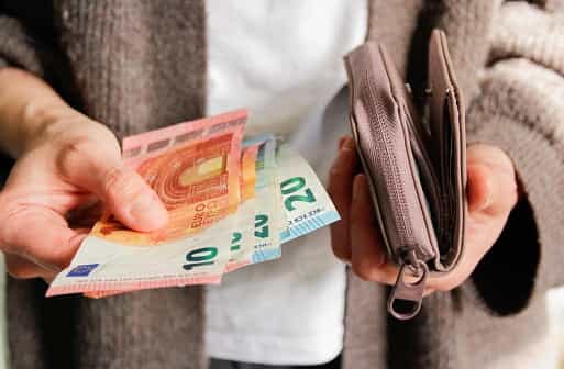 Fuel Allowance returns: the key September dates for Ireland