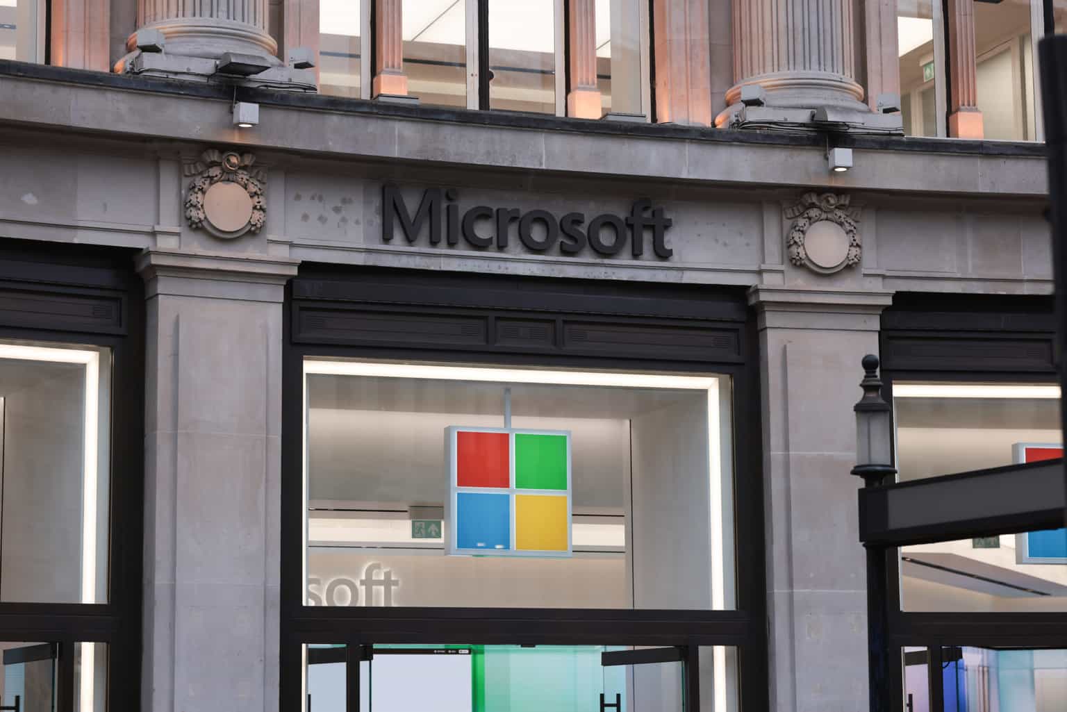 Microsoft redundancy offer hits 60,000 staff