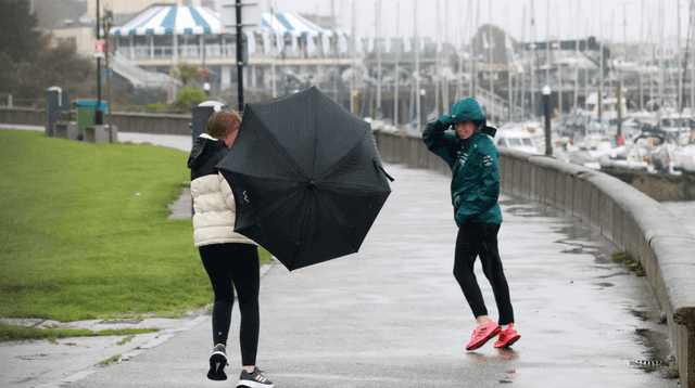 Met Éireann issues further bank holiday weather warnings