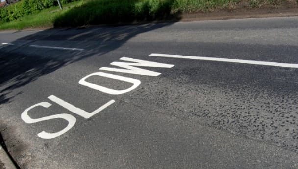 Irish motorists warned that driving too slow can be dangerous