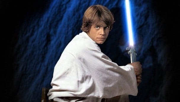 Star Wars are trying to sign the cast from the original movie says Luke Skywalker
