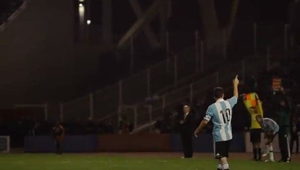 Video: Playing football the Messi way