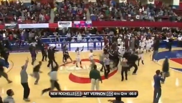 Video: Talk about leaving it late – 55ft buzzer beating title shot in New York basketball game