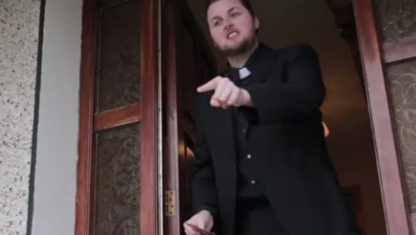 Video: One Irish priest is looking for your vote to become Pope