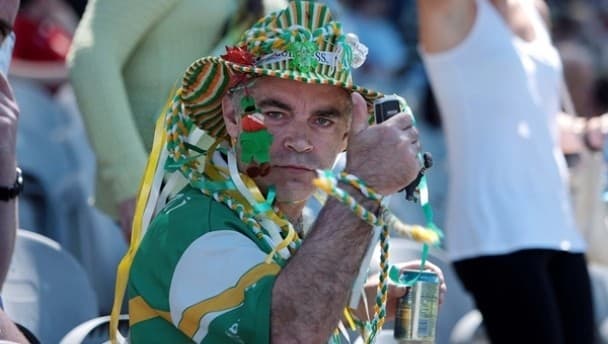 Going to the Offaly game this weekend? You’ll get a free cup of tea and a hang sangwich