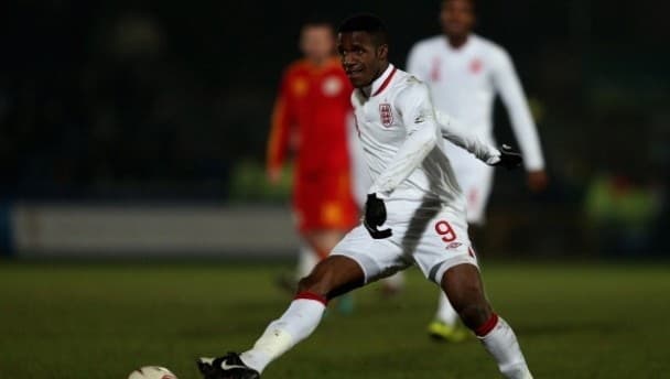 Video: Man United fans, check out these amazing skills from Wilfried Zaha last night
