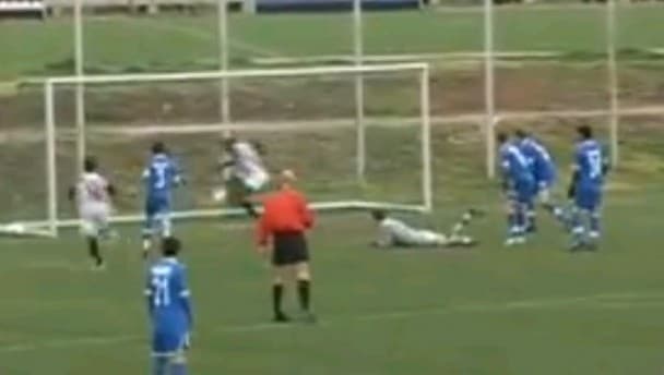 Video: Priceless reaction to comedy one-yard open goal miss in Georgia