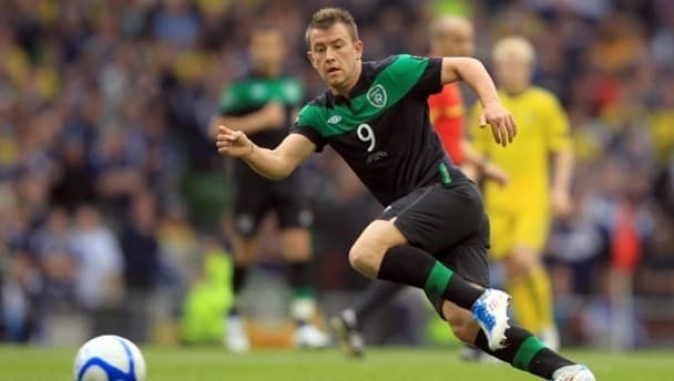 So what do we all think of the new black Ireland away strip?