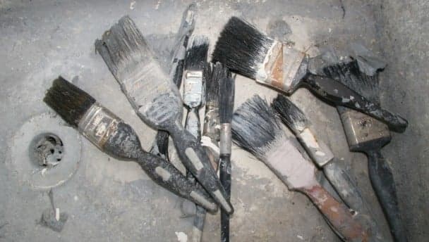 JOE’s 15-minute DIY: Cleaning paint brushes on the cheap