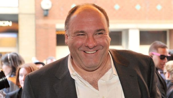 Great tribute to James Gandolfini at site of final Sopranos scene