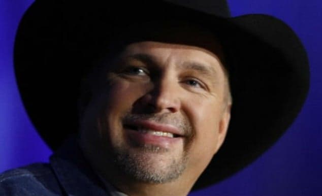 Ah here: Garth Brooks fever hits a new low with this DIY ticket for Croker