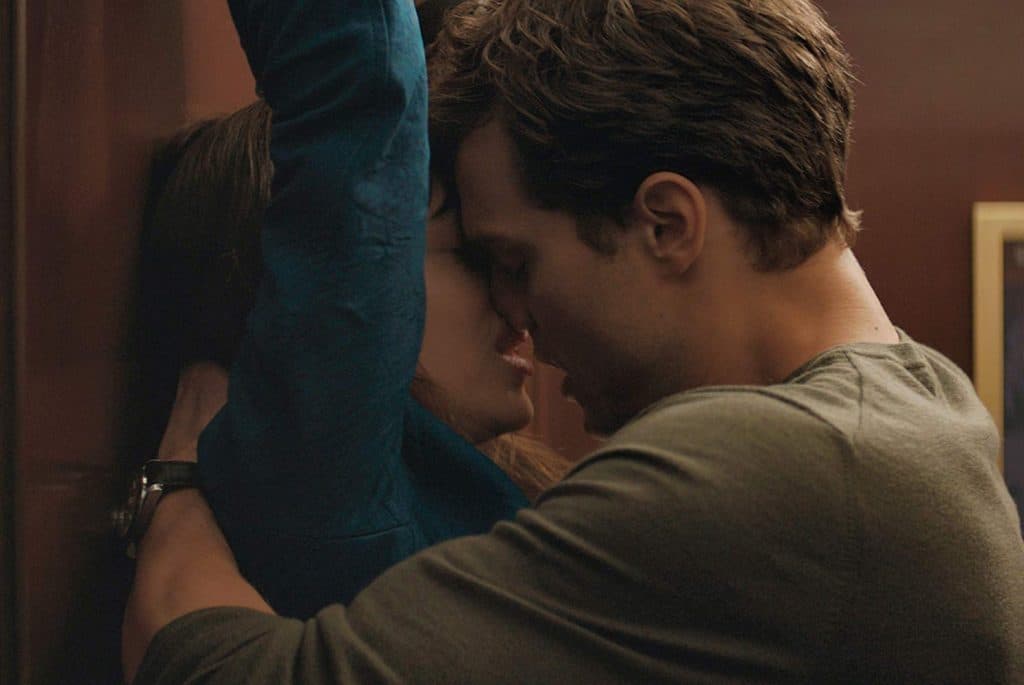 Here are the 5 best movies on the telly for your Valentine’s Night in