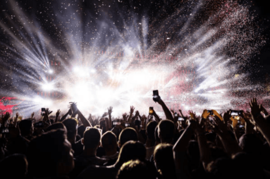 Concerts may not return until Autumn 2021, says US healthcare expert
