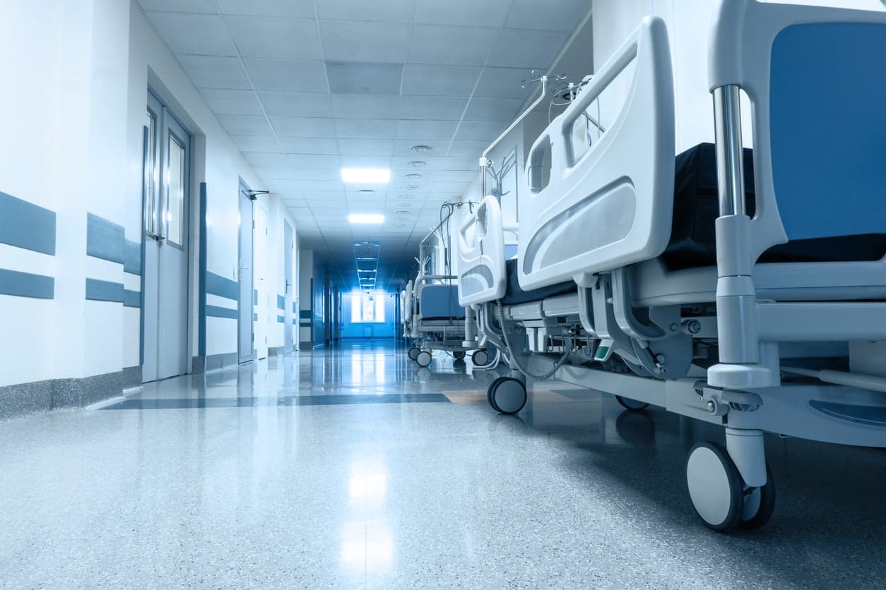 Covid-19 cases in Irish hospitals drop to their lowest level since last September