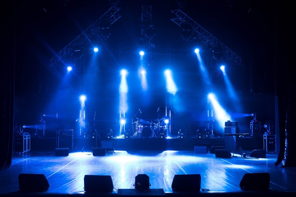 Music industry seeking “firm commitment” to reopening date from Government