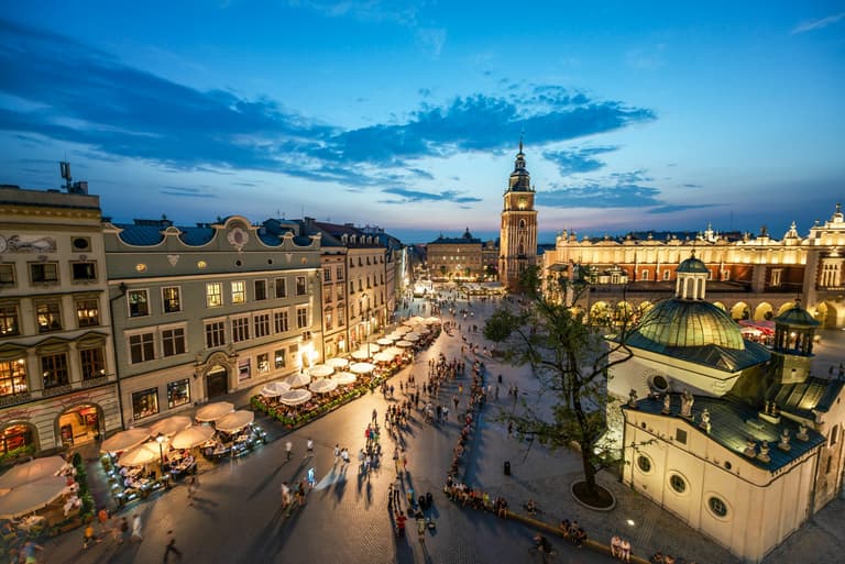 5 deadly destinations for a last-minute city break this winter