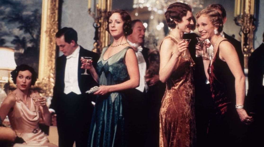 An Oscar-winning murder mystery is among the movies on TV tonight