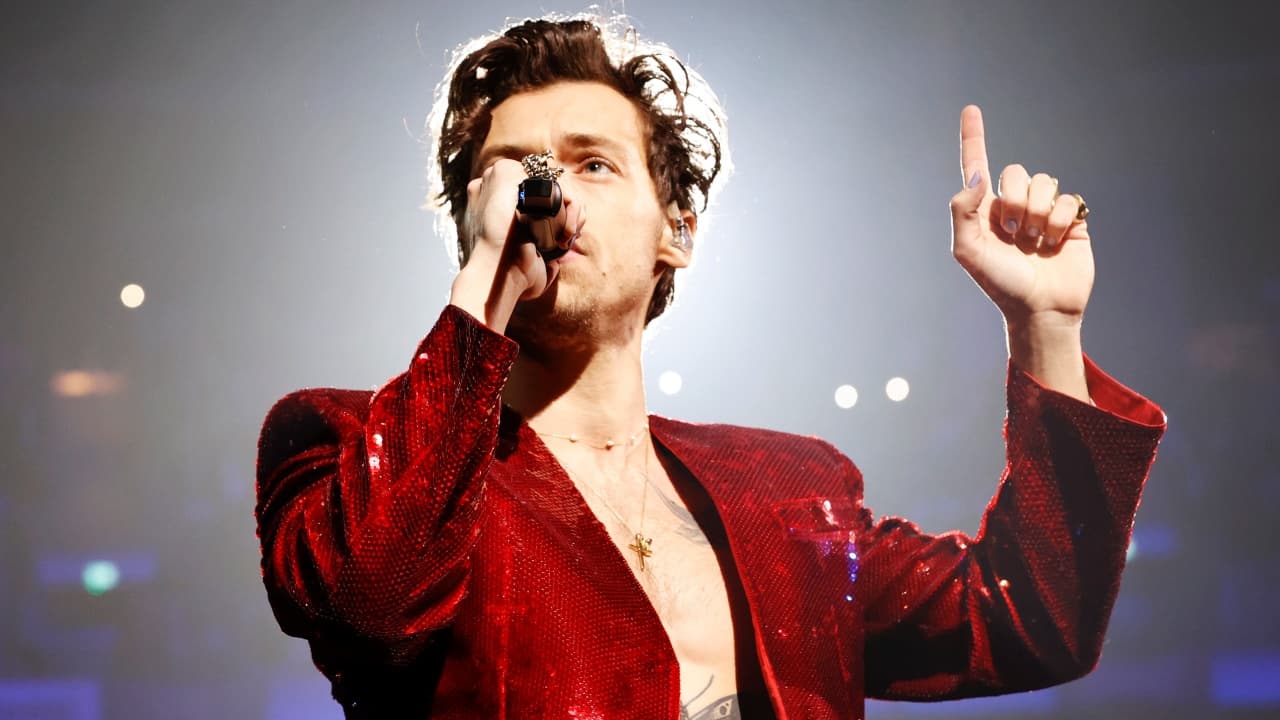 Harry Styles gig in Dublin predicted as mysterious artwork pops up around the city