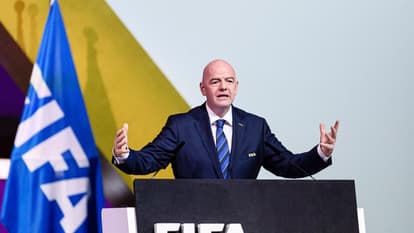 Gianni Infantino under pressure as FAs withdraw support
