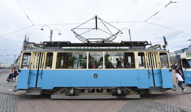 Multiple injured as tram derails and crashes into pizzeria in major European city