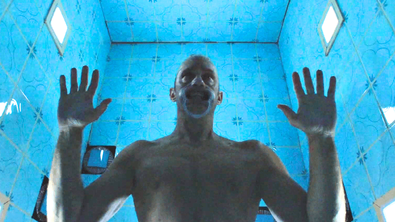 Netflix is about to remove a very dark sci-fi thriller movie