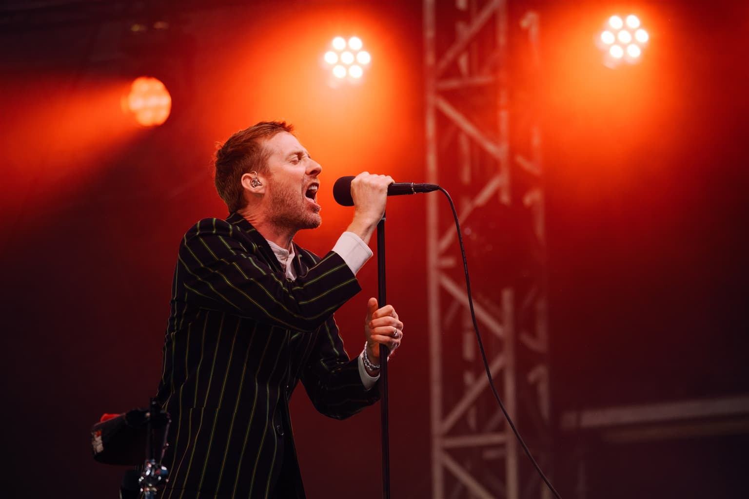 Kaiser Chiefs set to take over Collins Barracks to celebrate 20 years of their iconic debut album