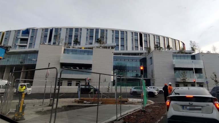 Health Minister unable to give completion date for Children’s Hospital
