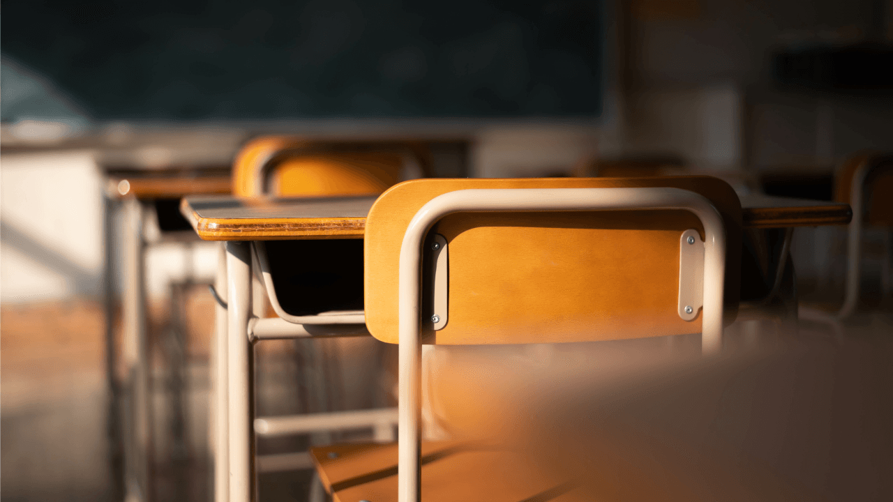 Several Irish schools close after receiving ‘threatening email’