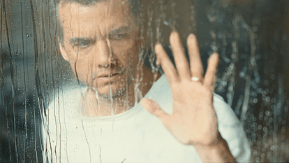 New sci-fi movie with Narcos star coming to Netflix very soon