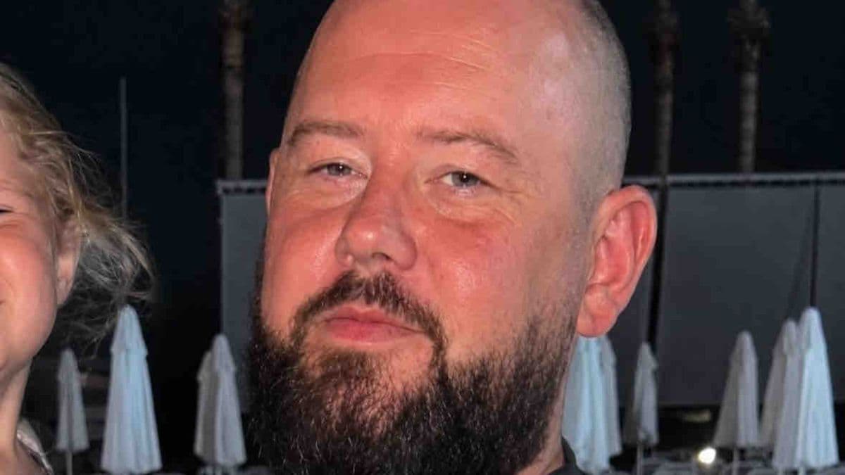 Belfast dad praised as hero after using son’s hurling stick to stop ‘brutal’ knife attack