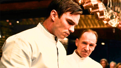 A fantastic Ralph Fiennes thriller movie is on TV tonight
